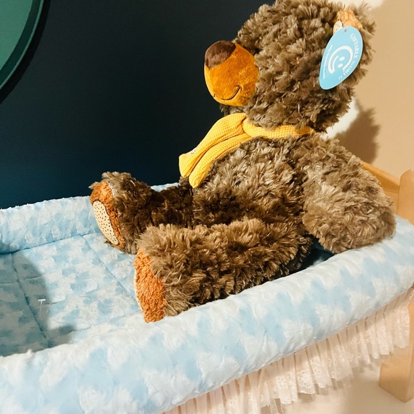 EUC PET BED - Picture 14 of 14